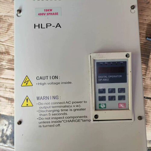 议价HLPA 001543B 变频器 15KW 400V三相 海利普调速装置维修