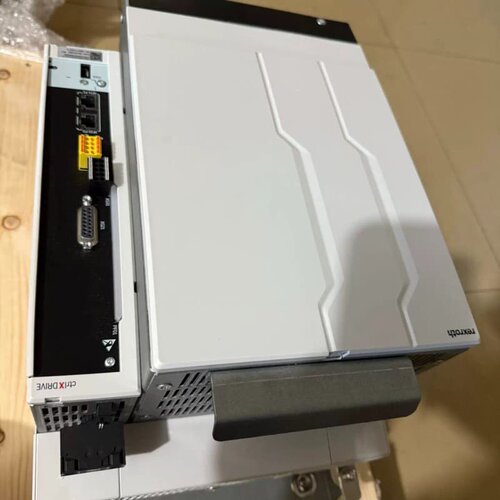 驱动器 XMS2-W0375ANN-01NETT0EC