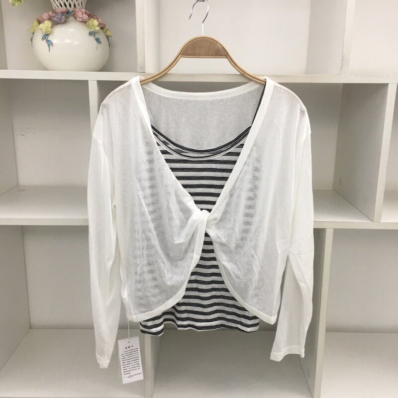 V领长袖白色冰丝棉防晒衣罩衫短款上衣+条纹吊带背心防紫外线薄款