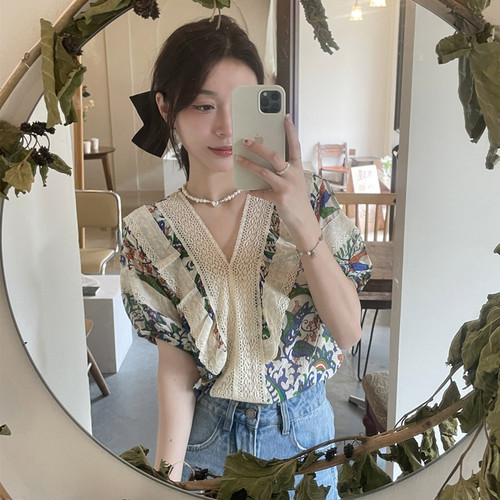 Real shooting and real price summer flower proof lace patchwork V-neck short sleeve shirt female