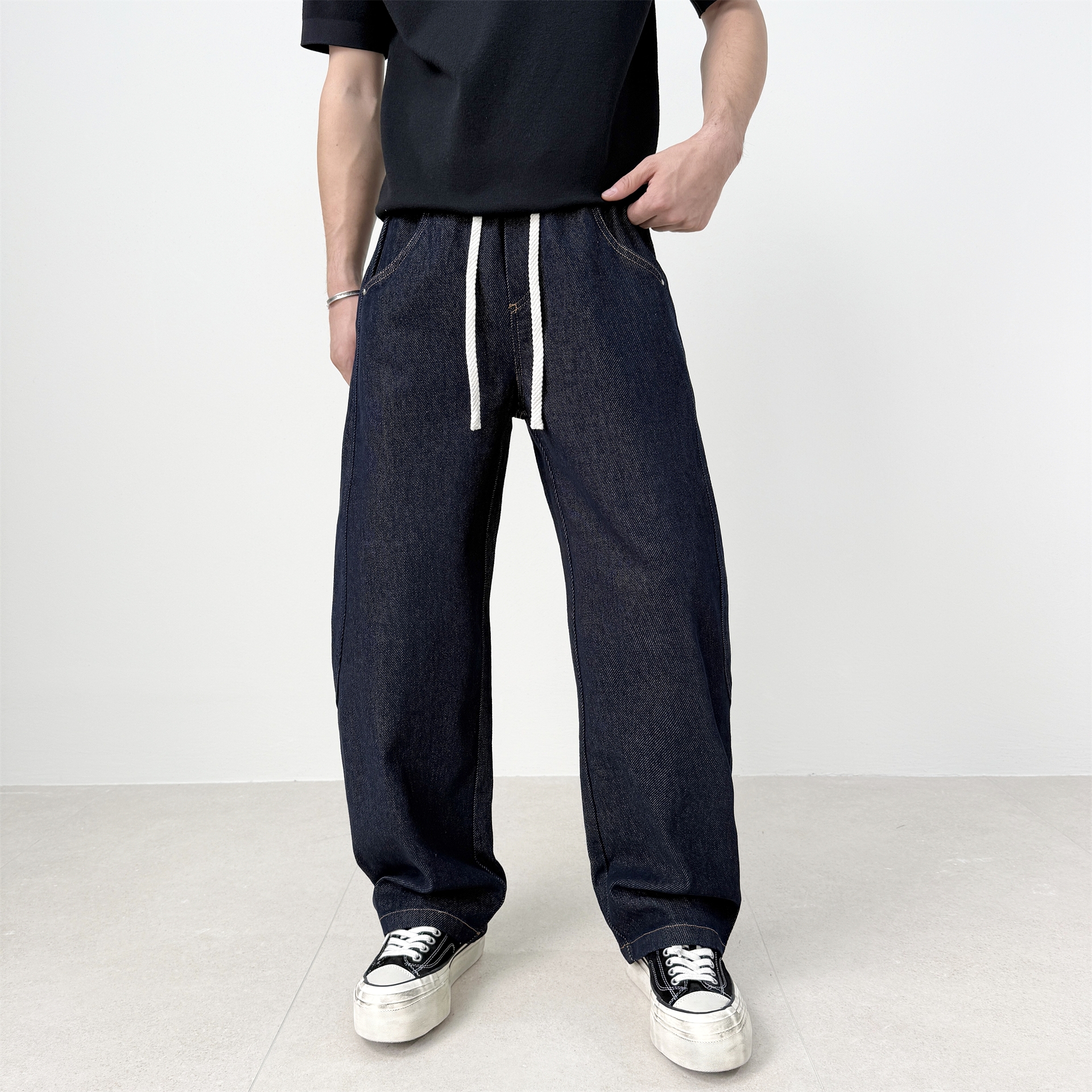 日系复古水洗丹宁蓝直筒牛仔裤男