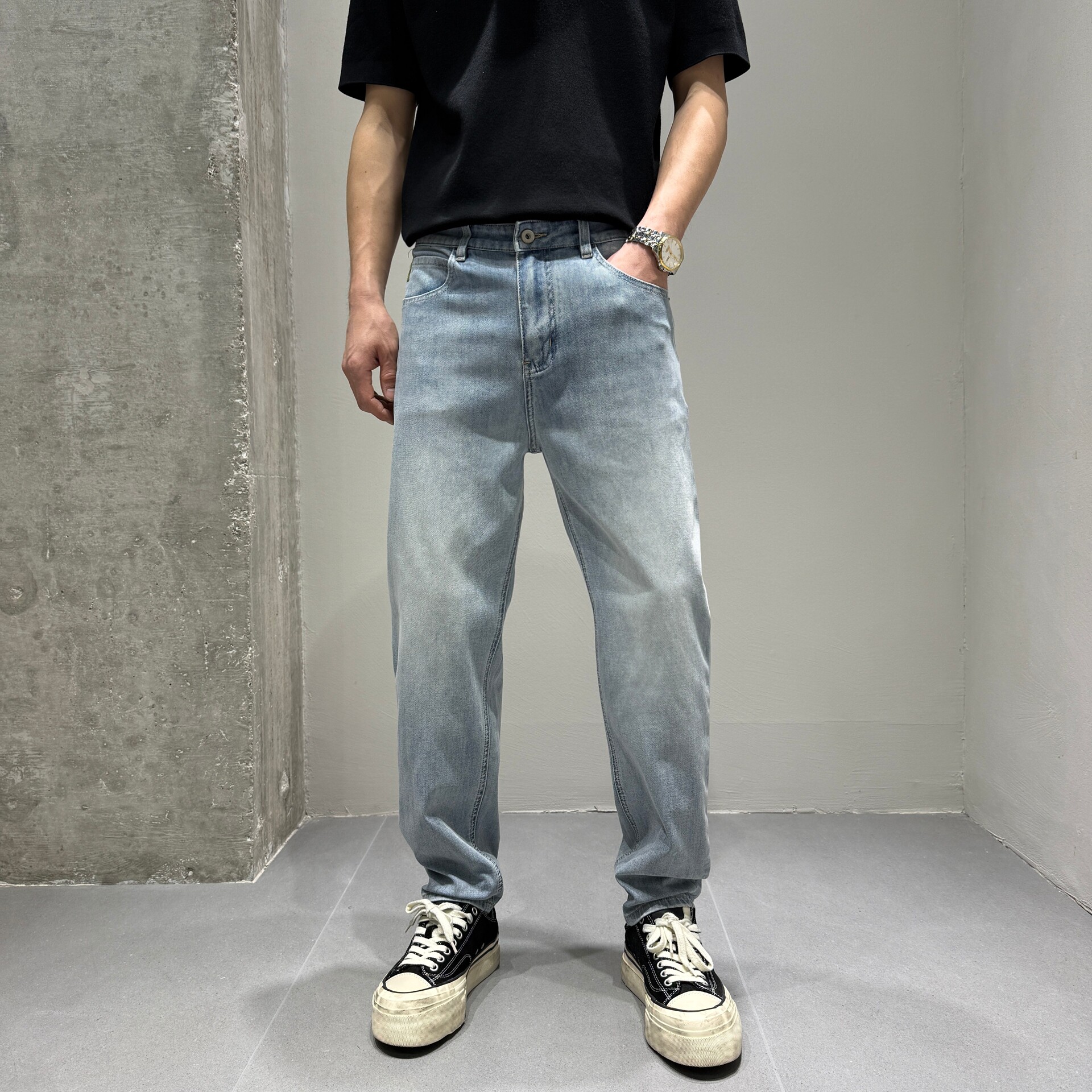四面弹力牛仔裤男 夏薄款合体锥形小脚显瘦 复古水洗百搭通勤长裤