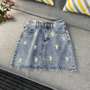 绣花牛仔半身裙女高腰时尚 青春洋气太阳花刺绣a字裙性感百搭短裙