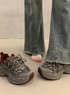 炸街欧洲站显脚小厚底老爹鞋女款2026新款春秋爆款鞋子增高运动鞋