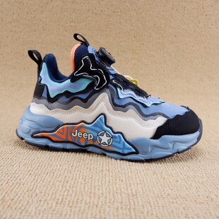 春秋季 皮面轻便防滑户外鞋 学生旋转纽扣运动鞋 38码 品牌男童鞋