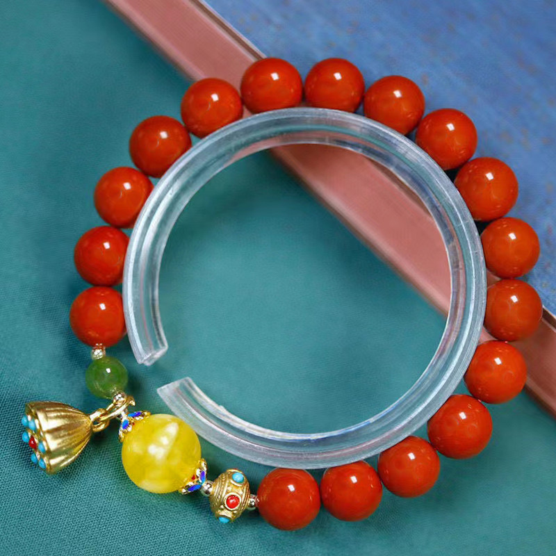 원래 LIANGSHAN 남부 붉은 마노 팔찌 유행과 변덕스러운 밀랍 액세서리 팔찌 개인화되고 다양한 여성 민족 스타일 팔찌