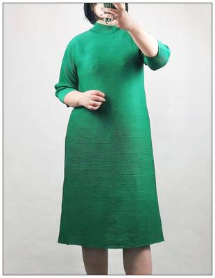 正绿 高领褶皱连衣裙 打底裙 胖妹也能穿的藏肉显瘦A字版 A1588