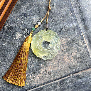 天然岫玉冰糖色龙鱼吊坠保真百搭流苏玉坠民族风玉石挂件产地直发