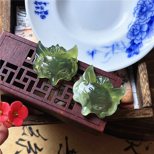 天然岫玉淡绿葫芦吊坠保真男女款