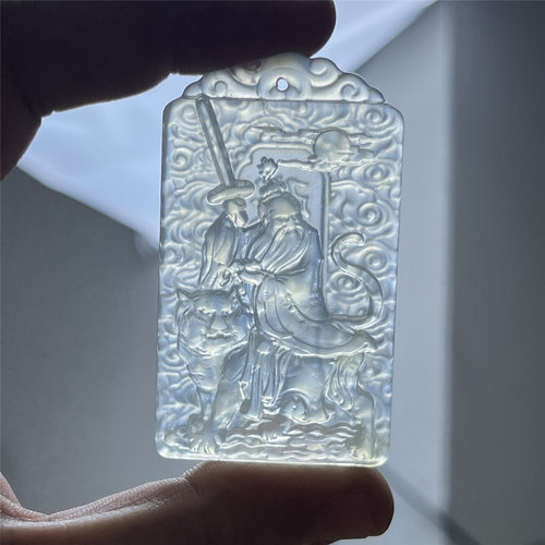 天然岫玉张道陵吊坠保真双面精雕