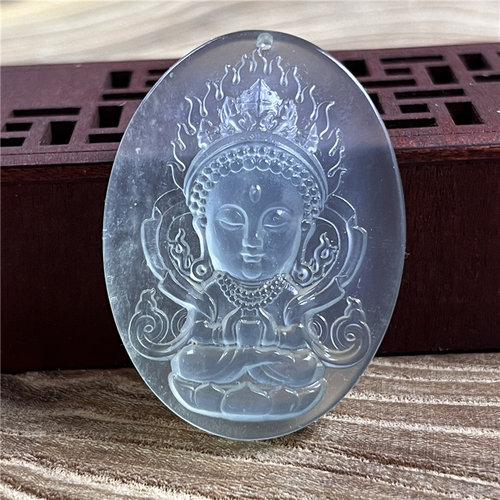 天然岫玉宝宝观音吊坠经雕刻