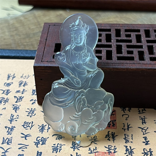 岫玉普贤菩萨吊坠保真通透玉石