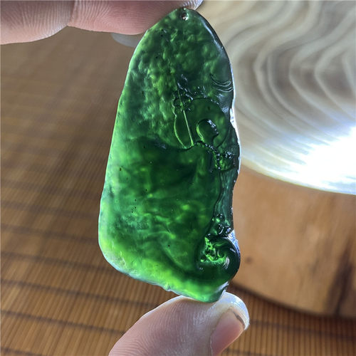 岫玉地藏王菩萨吊坠保真帝王绿