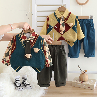 婴儿秋季毛衣马甲三件套休闲套装