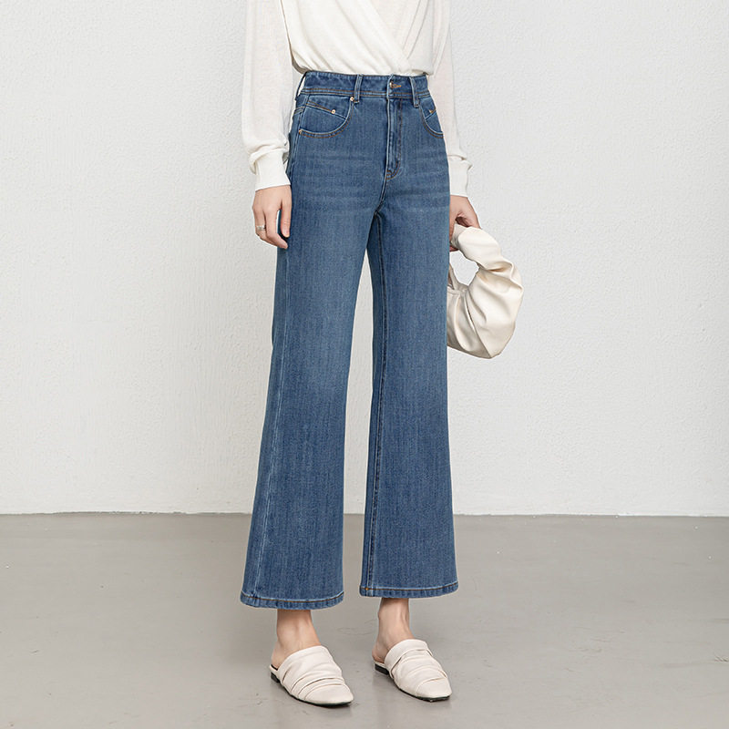 小个子百搭九分休闲微喇裤女2026年春季新款显瘦弹力喇叭牛仔裤