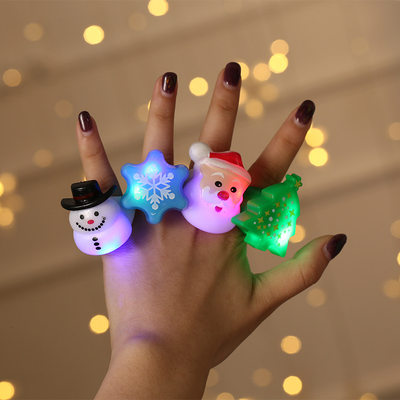 圣诞节小礼品礼物舞会派对手指灯发光玩具老人雪花圣诞树雪人戒指