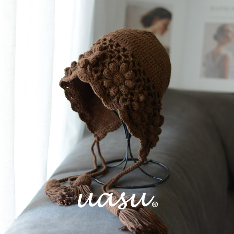 重工手钩花朵蕾丝流苏毛线帽