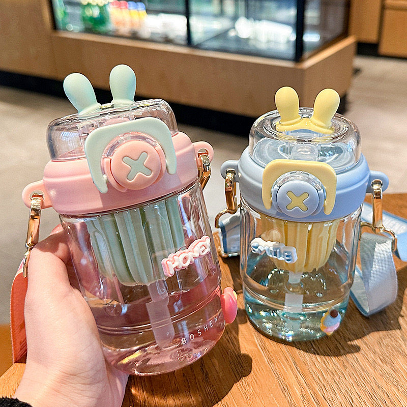 夏季女生便携式吸管超萌水杯