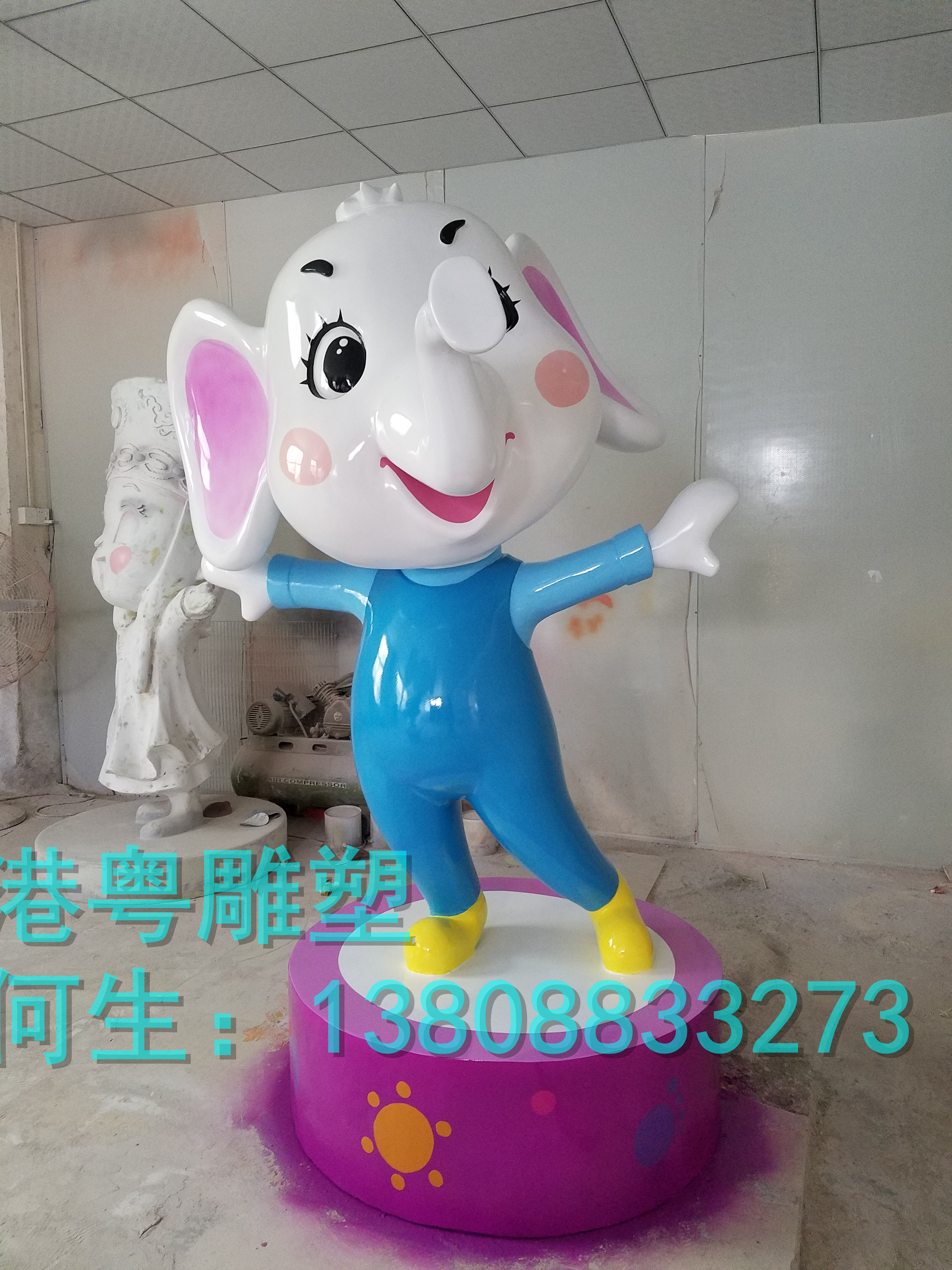 玻璃钢雕塑定制卡通树脂纤维模型l彩绘人物模型商业街美陈摆件