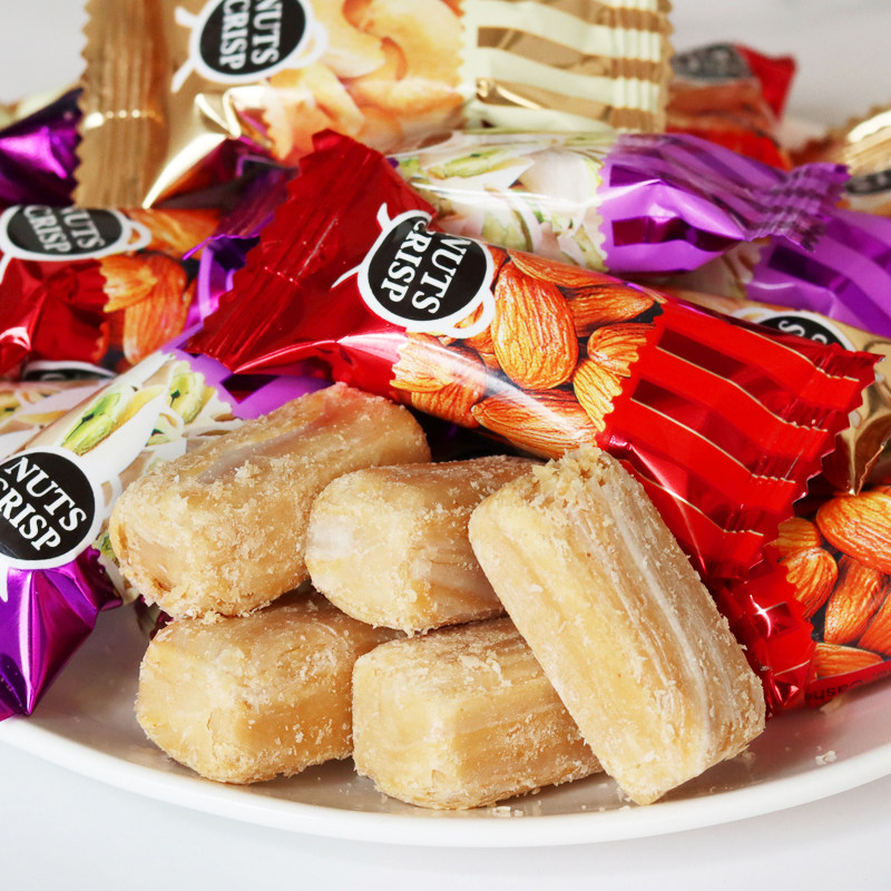 俄罗斯果仁酥糖花生腰果开心果花生酥糖老式酥心糖500克零食品