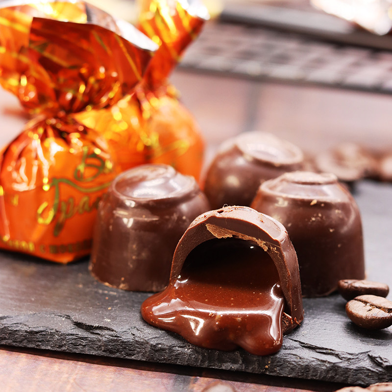 俄罗斯进口斯巴达克牌巧克力夹心糖樱桃露酒流心巧克力提拉米苏味