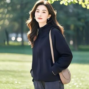 今年流行新款2026爆款设计感小众上衣高级感炸街休闲外套女早春季