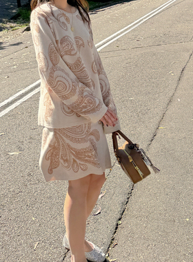 TZCO 24秋 「腰果花套装」康宝莱48支棉羊绒加厚双层针织时髦套装