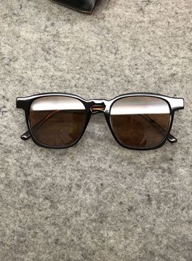 Super复古方框太阳眼镜