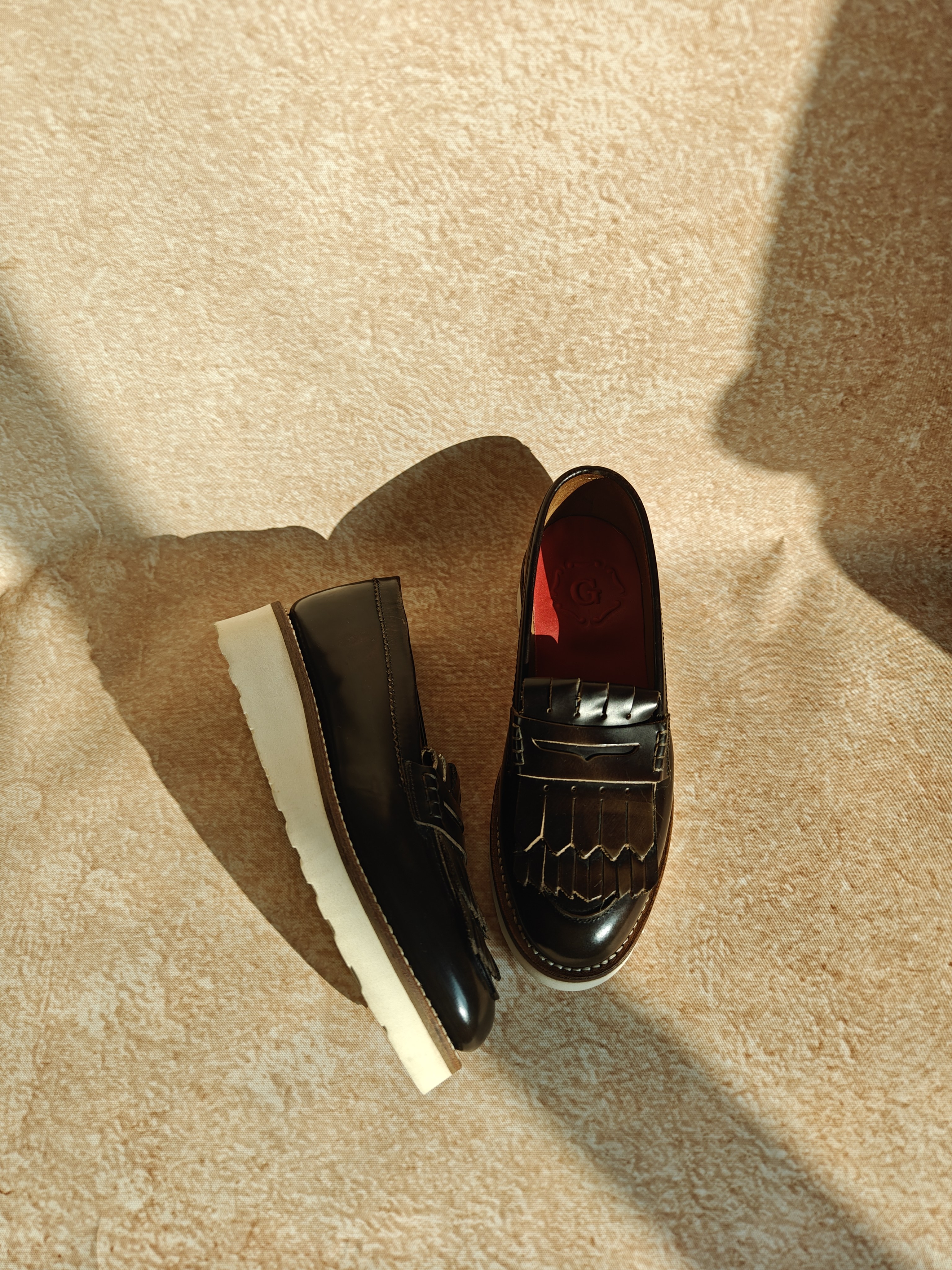 英国调货Grenson栗子棕光面流苏设计女士Penny厚底乐福鞋