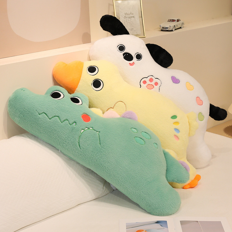 卡通企鹅毛绒玩具枕头长条抱枕