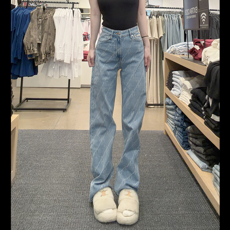 CK Calvin Klein女士时尚休闲满logo纹90s中腰直筒牛仔裤CW784