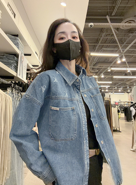 CK Calvin Klein女士新款潮流宽松版显瘦按扣牛仔服夹克外套CW604