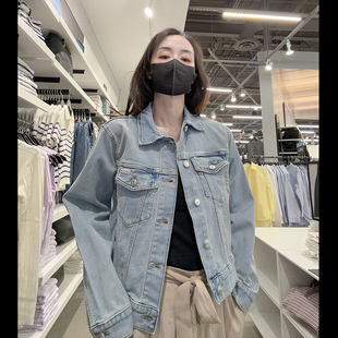CK Calvin Klein女士新款潮流宽松版显瘦纽扣牛仔服夹克外套CW647