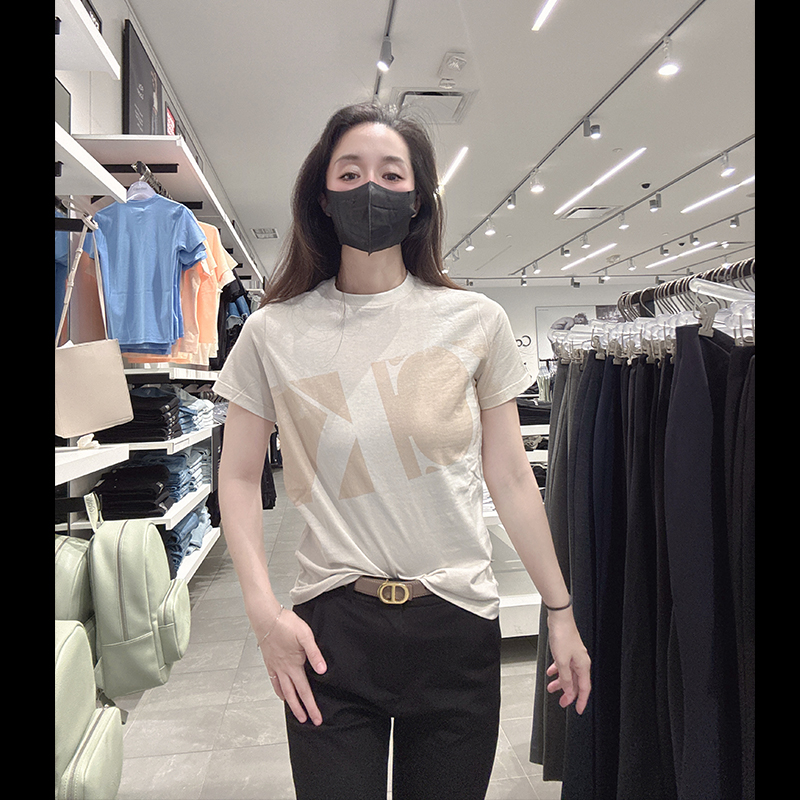 CK女士纯棉时尚短袖T恤