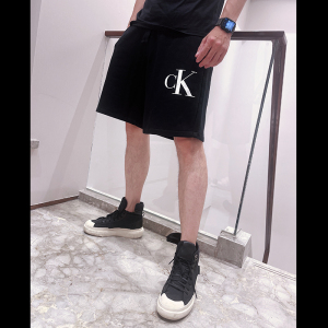 CK短袖商务休闲运动直筒卫裤短裤