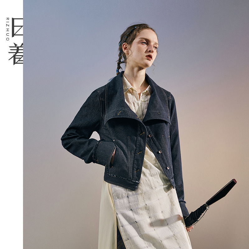 日着中式偏门襟短款卫衣式外套