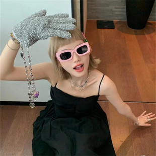 樱花粉色墨镜少女心时尚凹造型果冻色方形太阳镜网红ins风潮个性