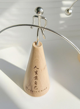 桌面摇摆好玩创意个性科技小摆件