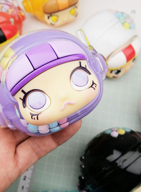 法师同款太空人盲盒流沙公仔手办