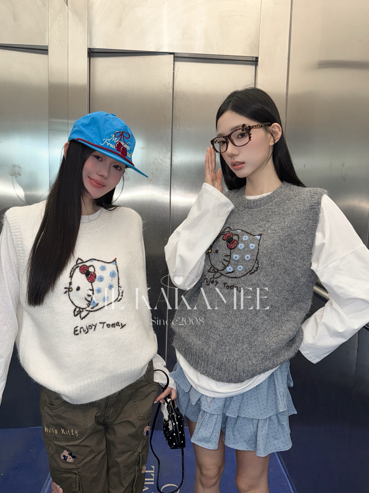 ME KAKAMEE秋新品韩系卡通头巾KT提花马甲宽松叠穿毛衣 A3712