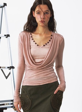 99PERCENT脏染做旧假两件褶皱荡领长袖t恤女修身显瘦百搭打底上衣