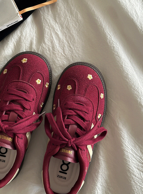 路十三复古红色平底德训鞋女百搭小众鞋子2026新款春秋板鞋ins潮