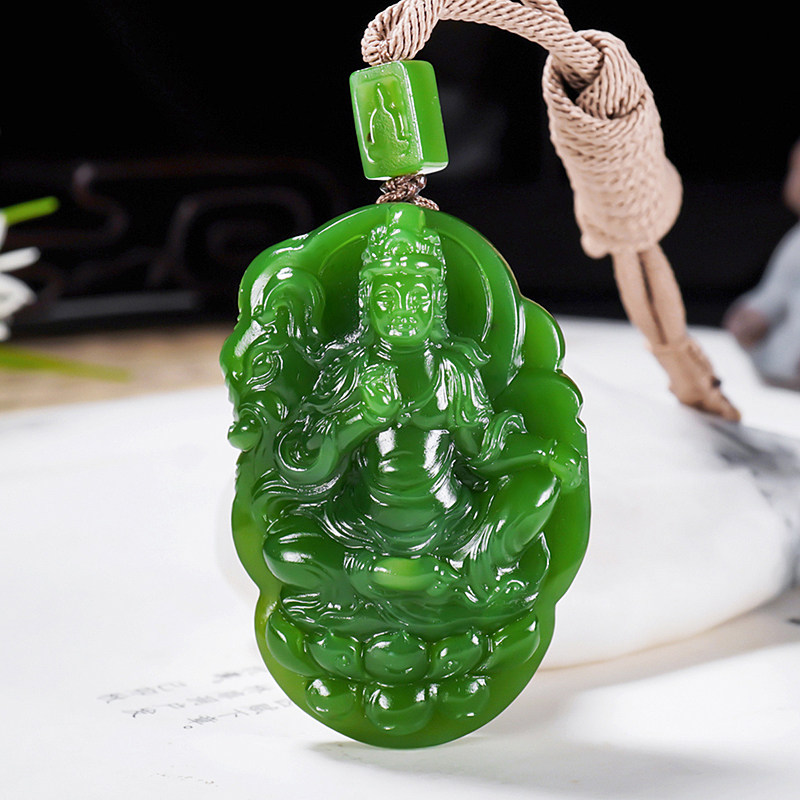 省大师冯立辉无黑点菠菜绿新疆和田玉碧玉挂件吊坠观音 42.9克
