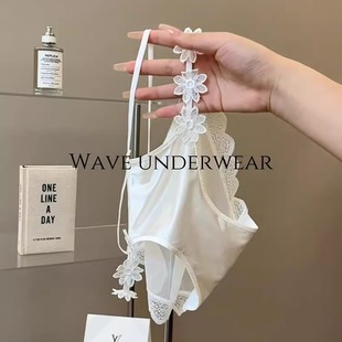 清冷易碎感白月光 高级光泽感 被她美到 细带设计巨显腰细腿长
