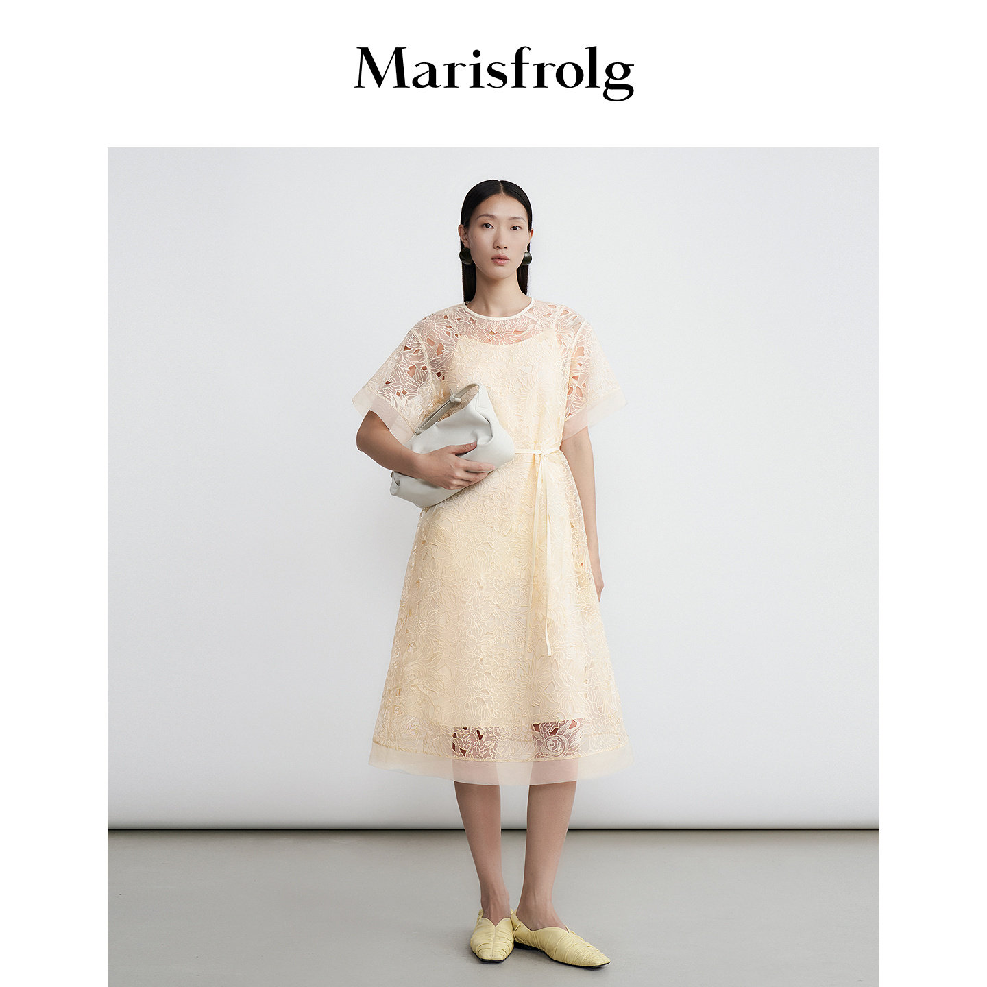 【层次美学】Marisfrolg玛丝菲尔2026夏新款镂空柯根纱刺绣洋装