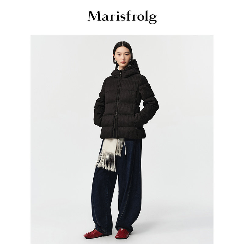 【90白鹅绒】Marisfrolg玛丝菲尔2025冬新款黑色褶皱肌理羽绒服