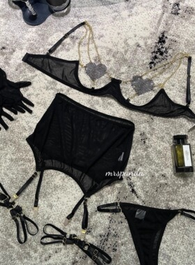 Mrspanda.爱神丘比特黑红色爱心水钻透视性感内衣5件套装纯欲奢华