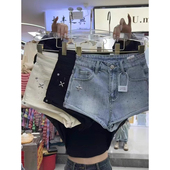 显瘦热裤 卷边辣妹牛仔短裤 子 时髦设计百搭韩版 修身 女2026夏季 新款