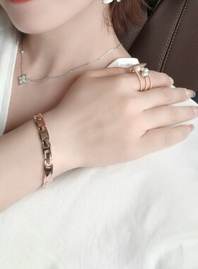 TOMA金字塔 磁性 保健 情侣手链