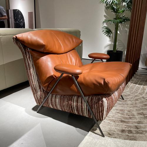 新款真皮休闲椅单人椅